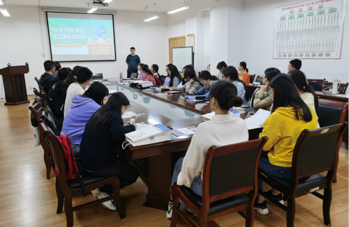 0c0f86d8134d487c95d38caa01617f16.jpg 宣讲会全景.jpg