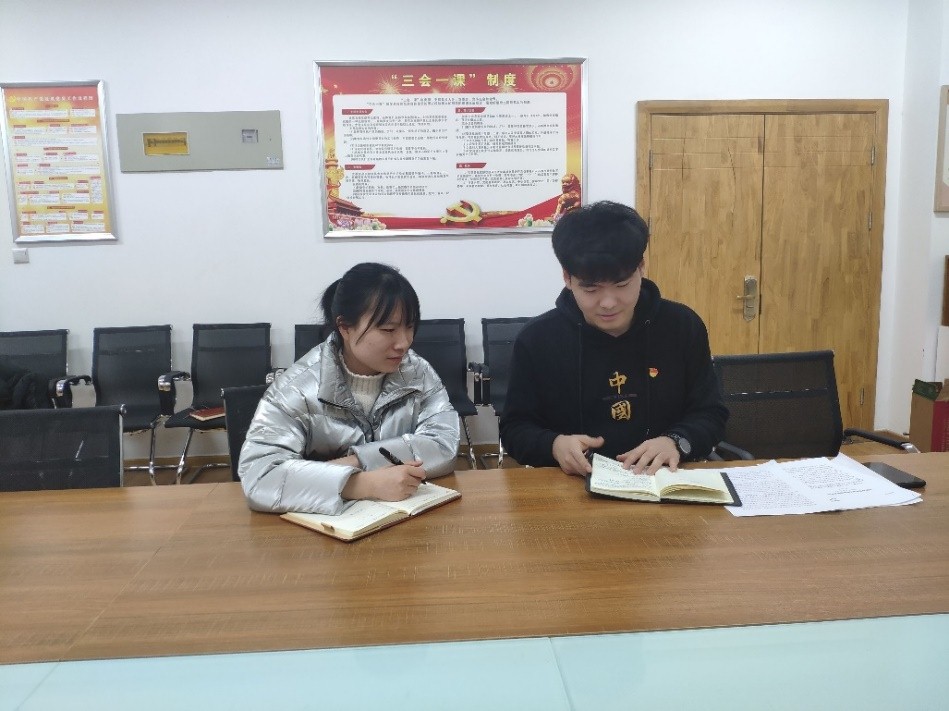 41e070b5759a4d6395253a8e3d03d156.jpg 41e070b5759a4d6395253a8e3d03d156.jpg