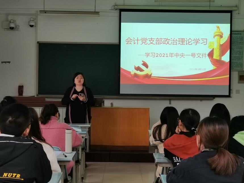 8ae3b9e80e4f4e1dae9912de4538ef95.jpg 8ae3b9e80e4f4e1dae9912de4538ef95.jpg