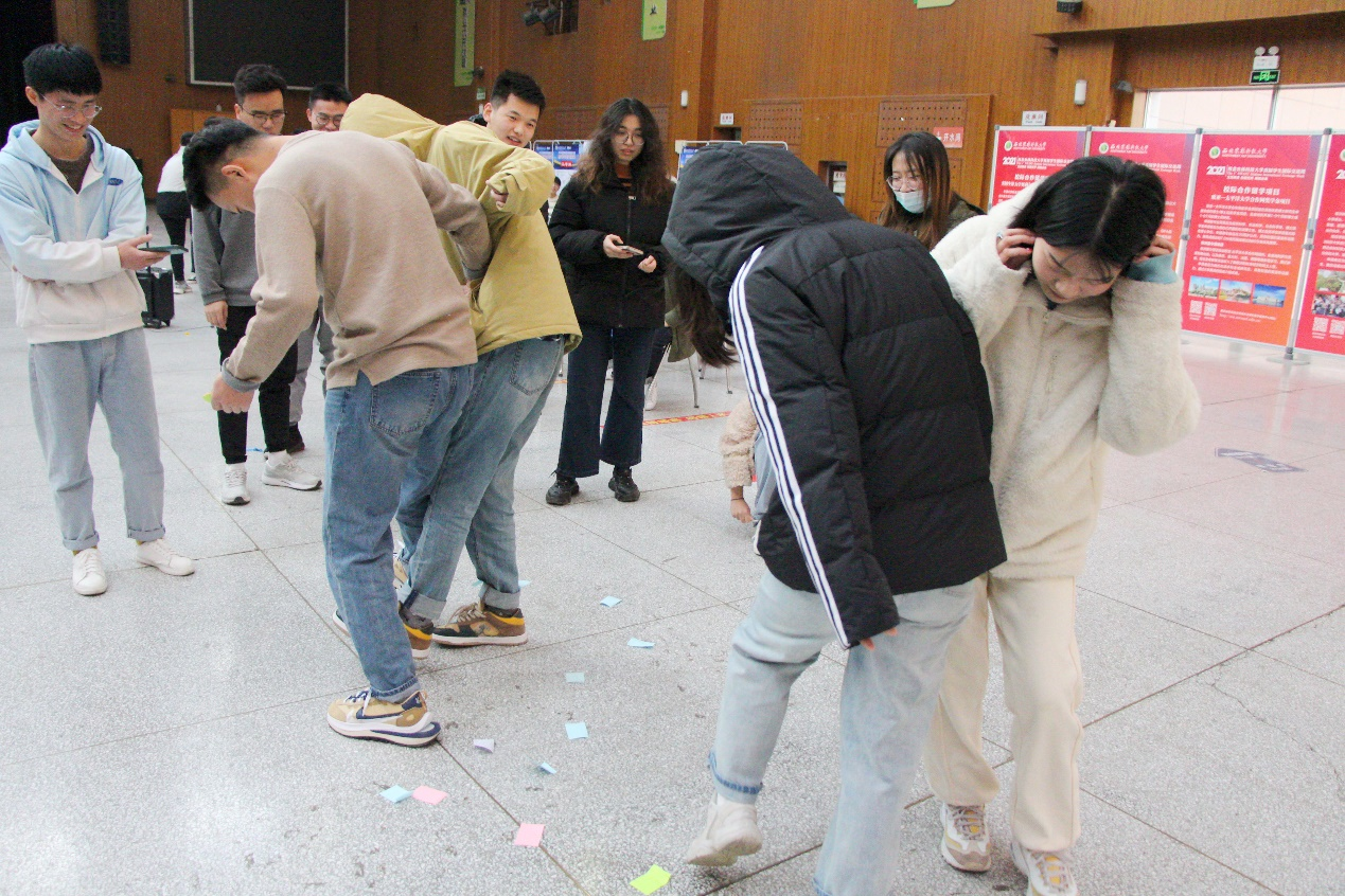 bc4733e48f694f03a151dcdf8a2d8bec.png bc4733e48f694f03a151dcdf8a2d8bec.png