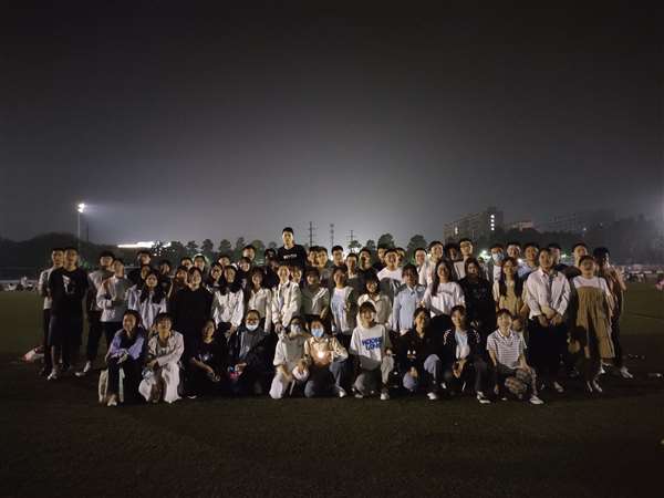 7621c7d9267c492a9e366bbd29aed52c.jpg 2222_Jc.jpg