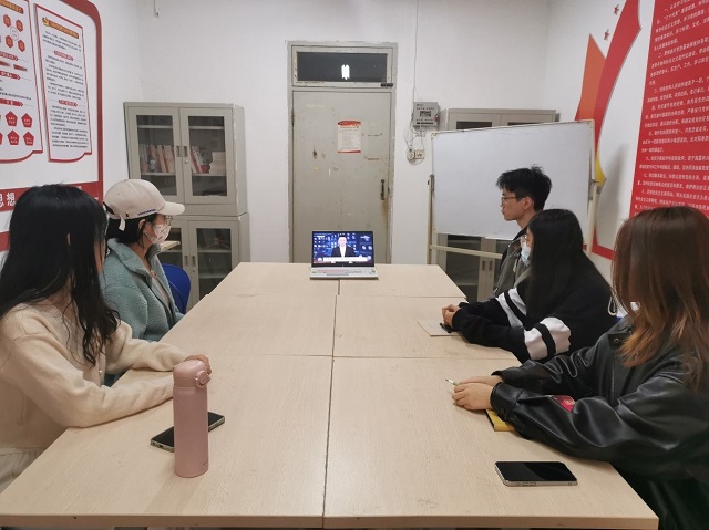 c072bc5d29c54b1db2acc89effdec71e.jpg 2.jpg